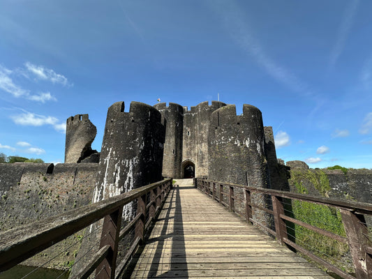 Who Haunts Wales' Largest Castle? The Story Behind 'Green Lady' Of Caerphilly Castle